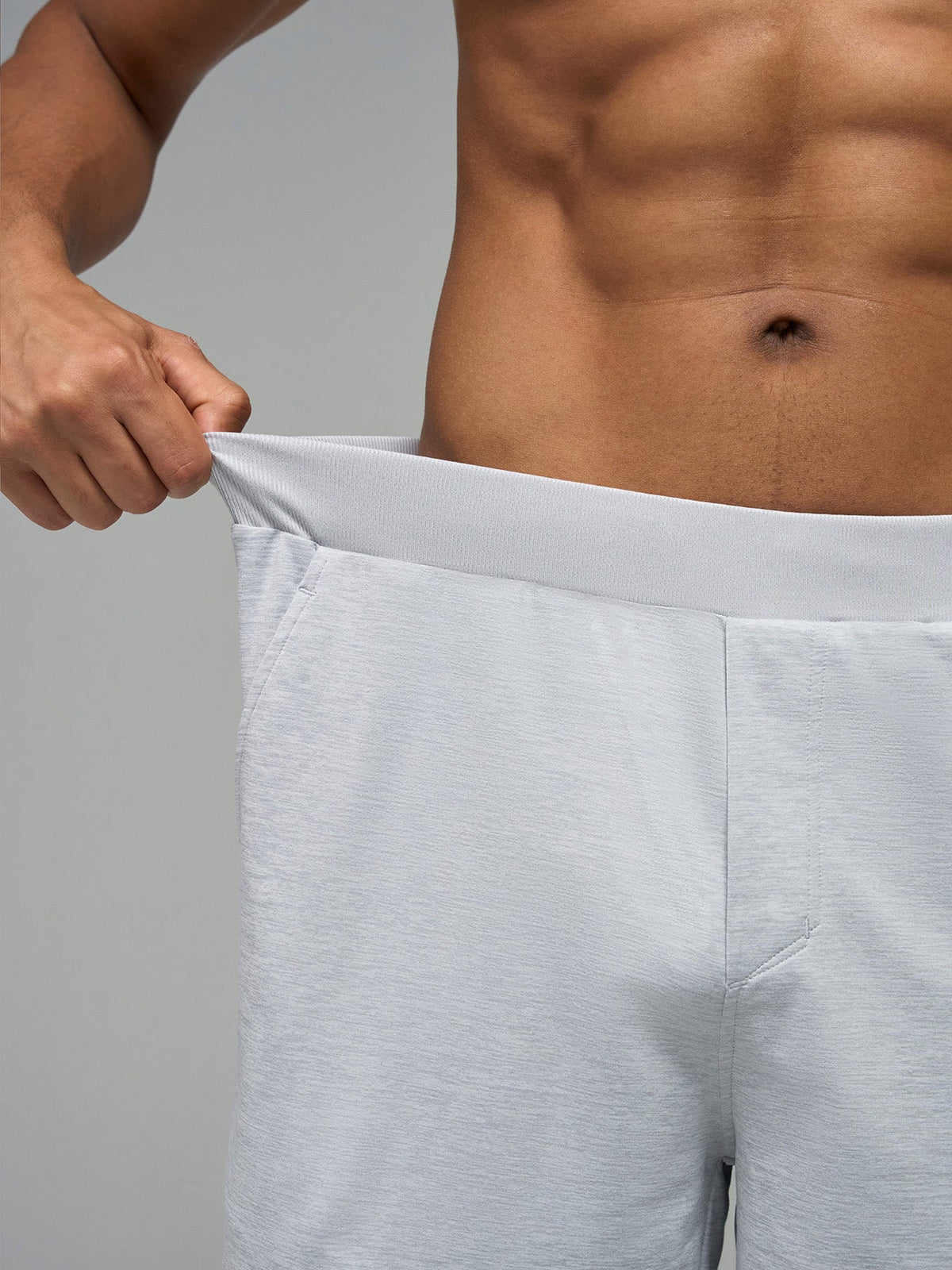 Velou Casual Shorts 8"